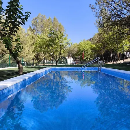 Centro De Ocio Alua De Andalucia Hostel *