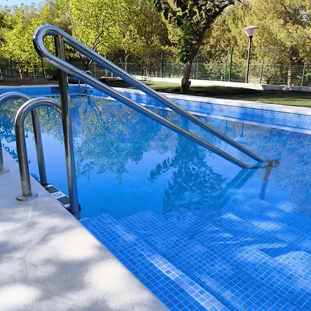 Hostel Centro De Ocio Alua De Andalucia Iznajar