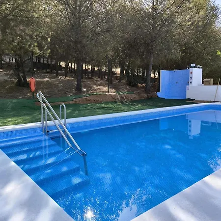 Centro De Ocio Alua De Andalucia *